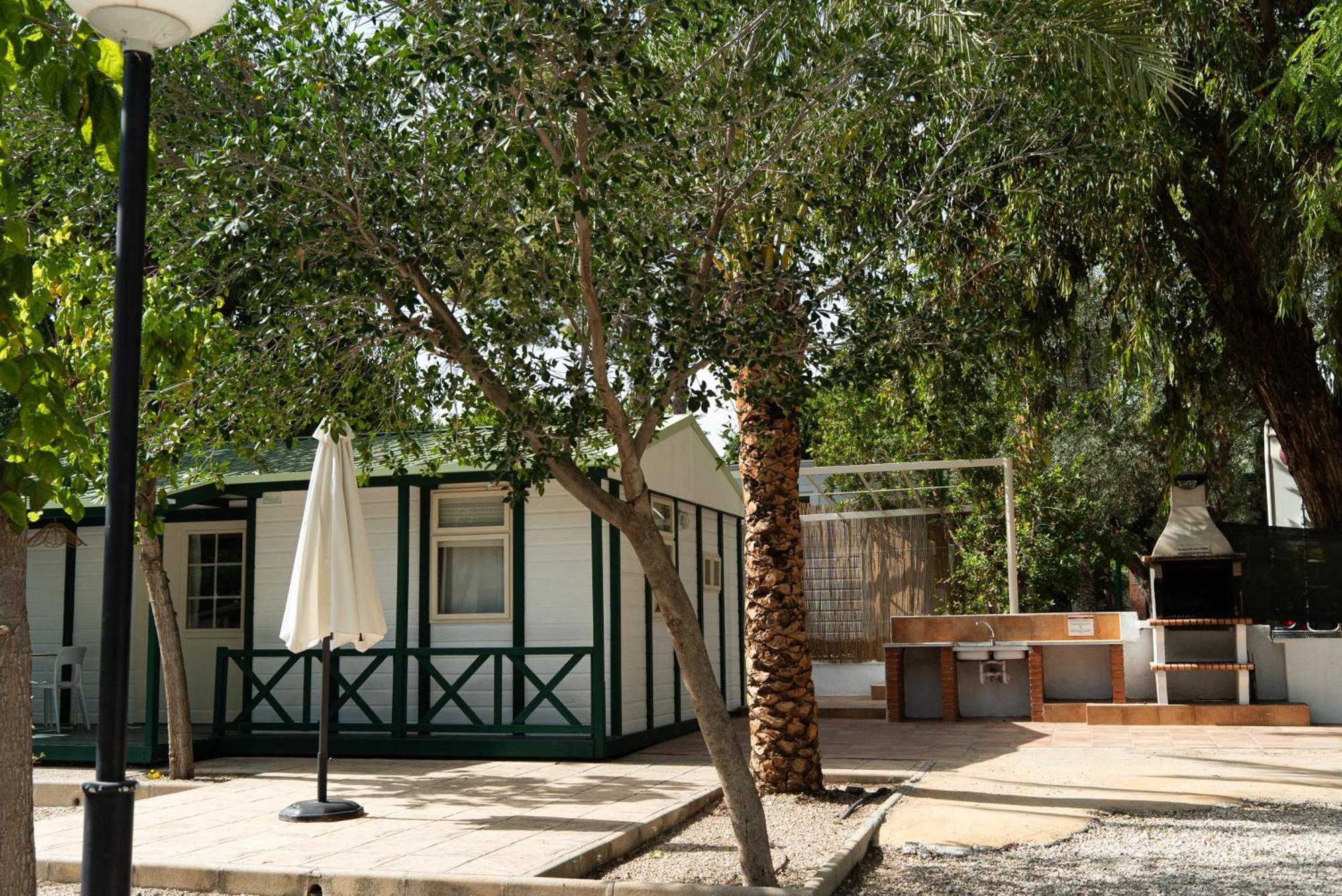 Camping Las Palmeras 크레베렌티 외부 사진